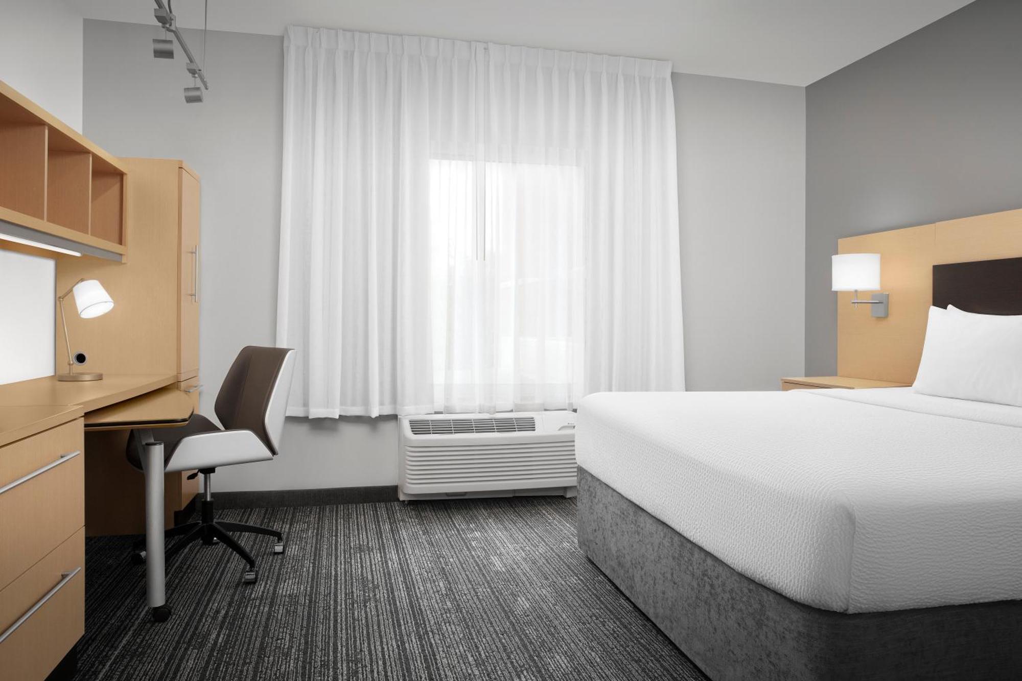 Towneplace Suites By Marriott Franklin Cool Springs Экстерьер фото