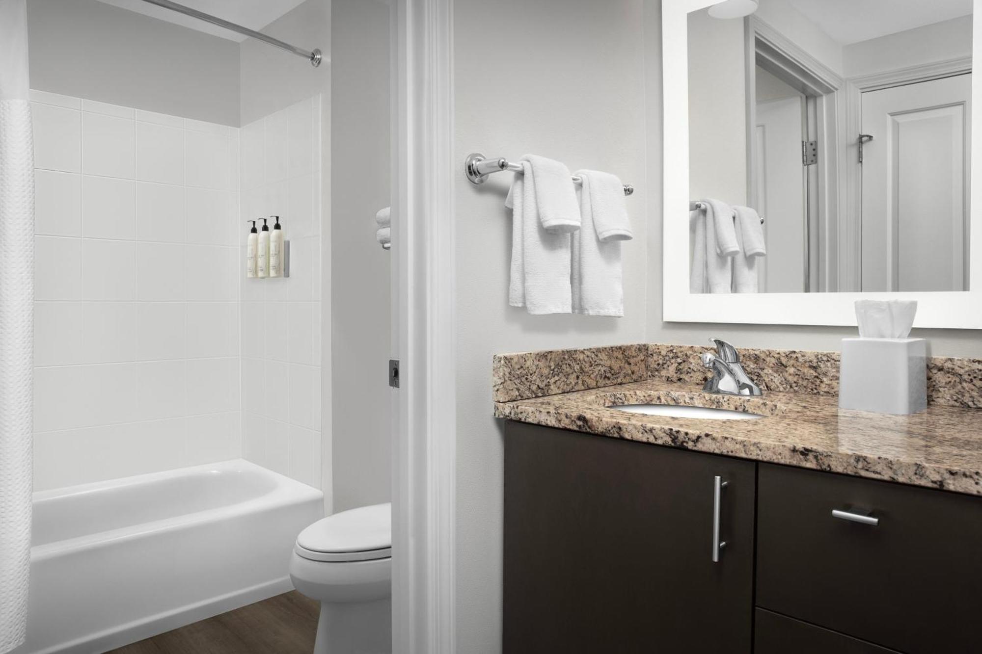Towneplace Suites By Marriott Franklin Cool Springs Экстерьер фото