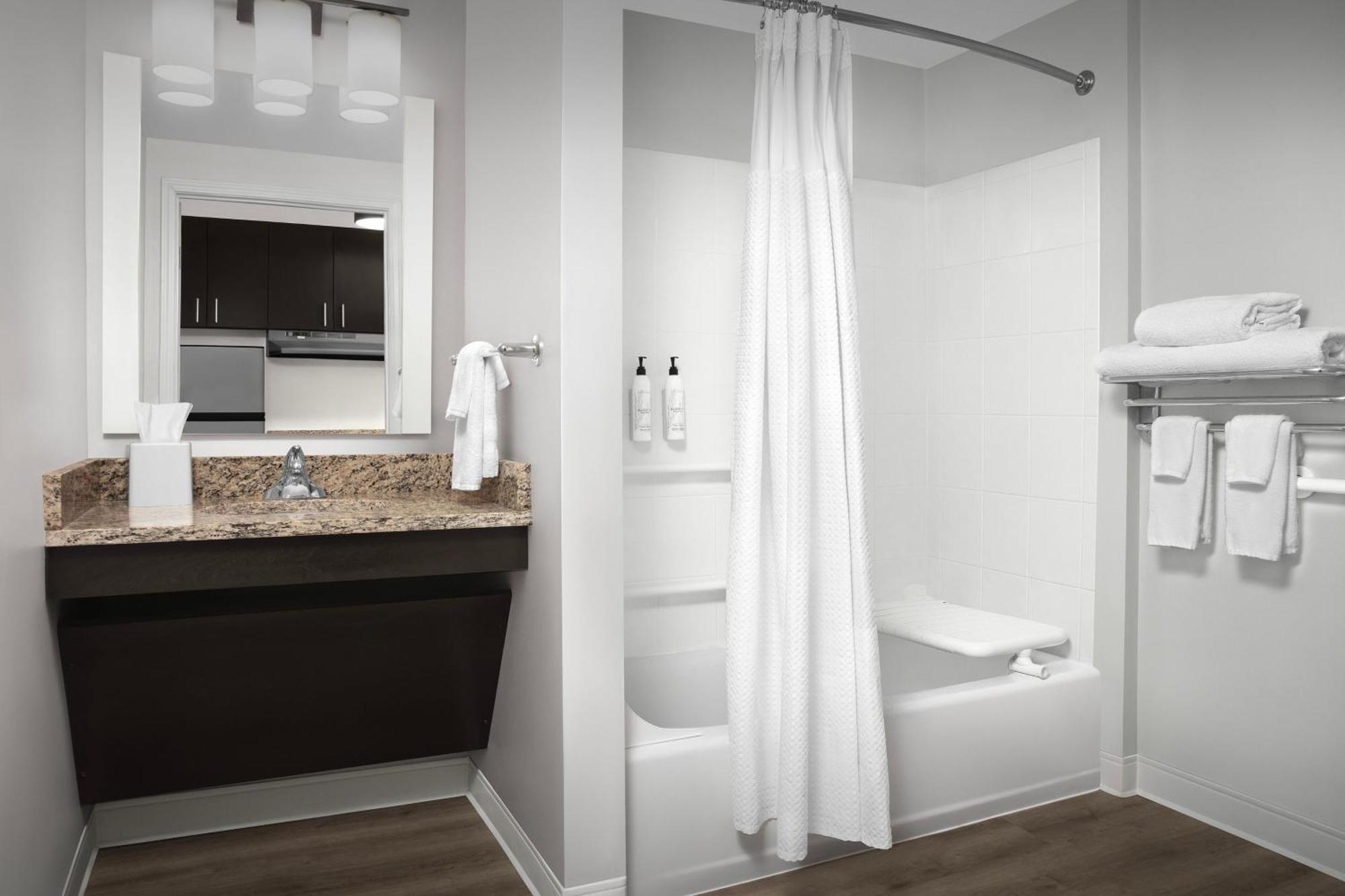 Towneplace Suites By Marriott Franklin Cool Springs Экстерьер фото